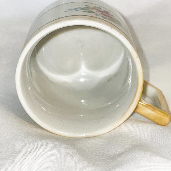 Vintage Tea Cup Floral Pale Orange Trim Made in Occupied Japan (1945 - 1952) - Picture 6 of 8